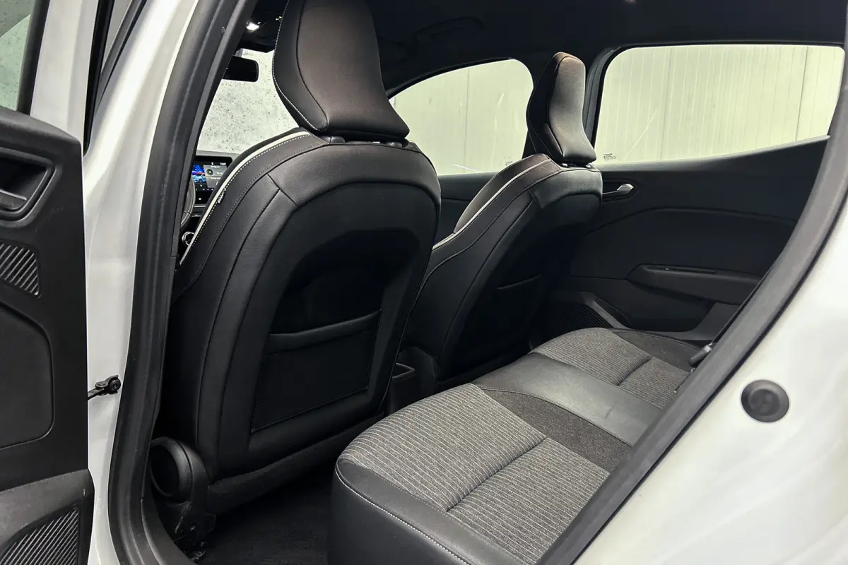 1.0 TCe Intens | LED koplampen | Apple Carplay | Cruise control