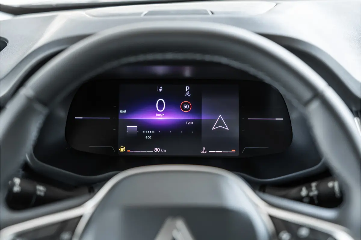 2.0 Blue dCi 170 PK L2H1 DC | Dubbel cabine | Camera | CarPlay | Navigatie | Betimmering | Trekhaak | Stoelverwarming | Virtual Cockpit | 5-Zitter| NAP Logisch