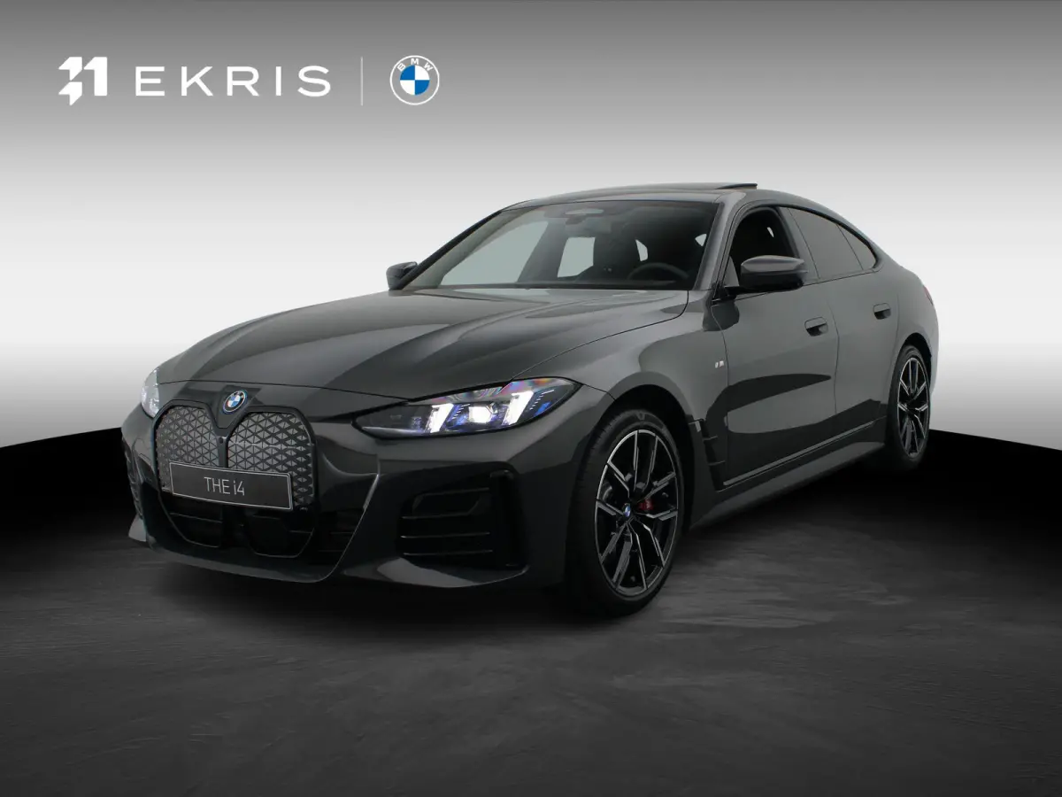 eDrive35 High Executive | M Sportpakket Pro | Innovation Pack | Comfort Pack | Trekhaak | Showroom Selection