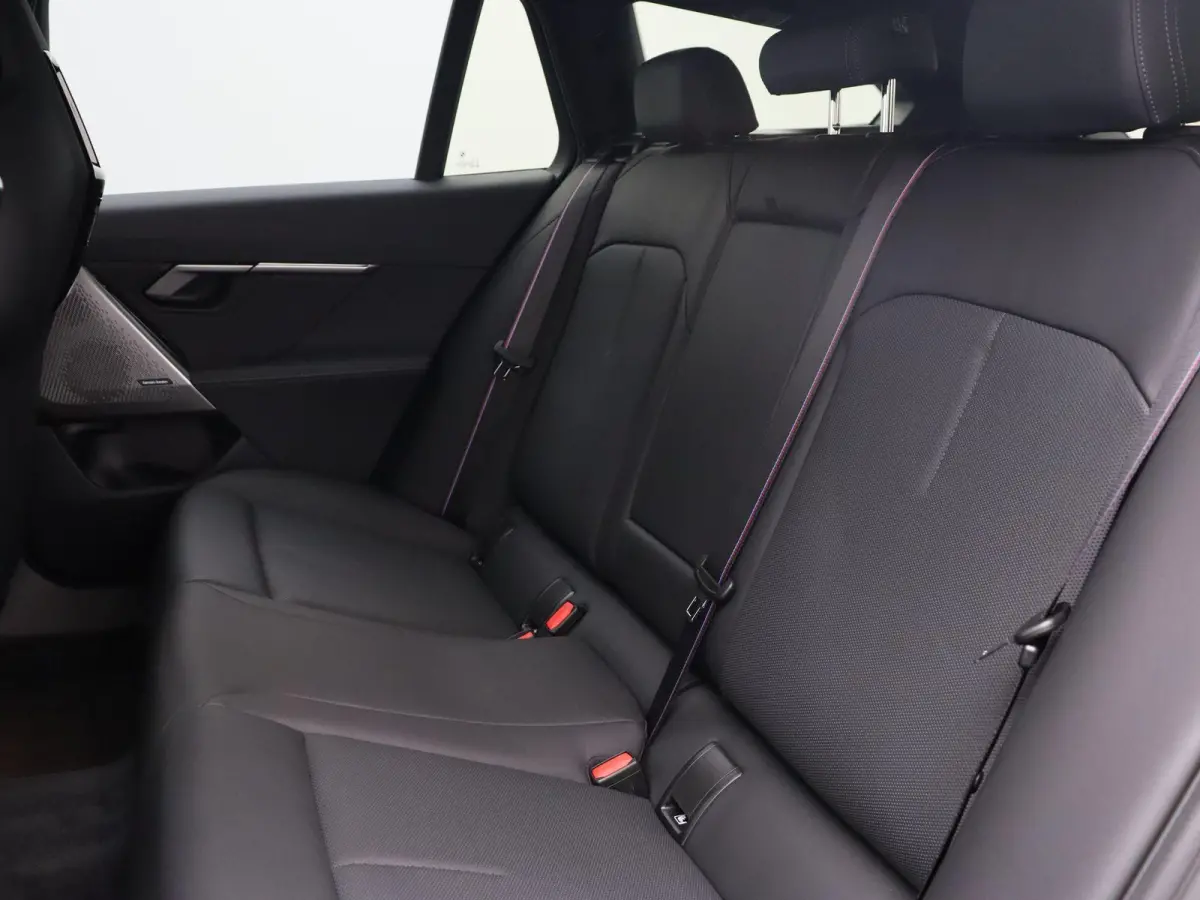 M Sport Edition | M Sportpakket Pro | Innovation Pack | Travel Pack | Comfort Pack | Panoramadak