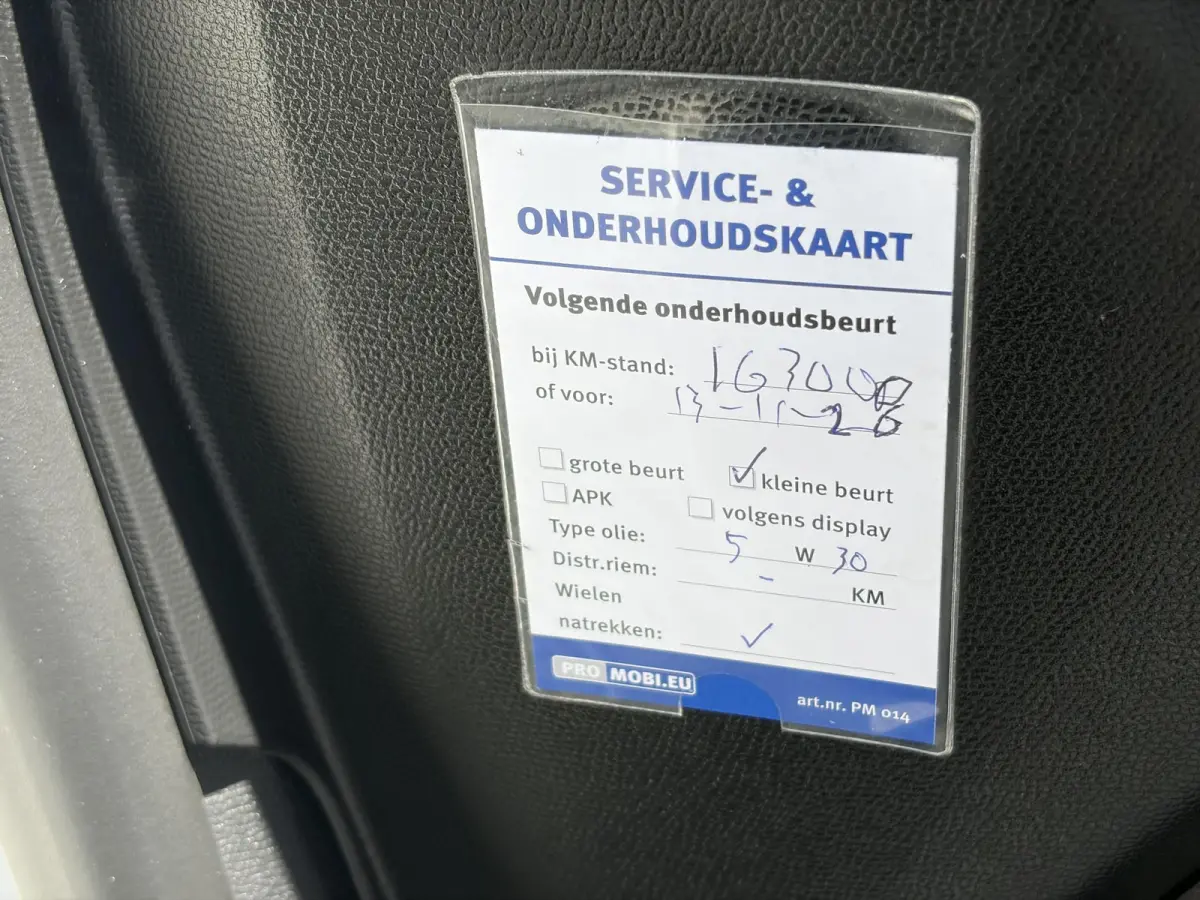 1.2 PureTech Blue Lease Active 2e Eigenaar,D-riem vv in 11-2025,Camera,Navi,Carplay,75pk,Clima,Cruise,Rijstrooksensor,Pdc,Lm velgen,N.A.P,Apk tot 11-2027