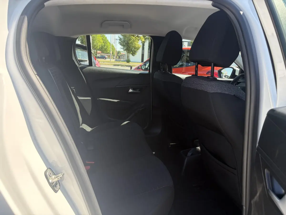 1.2 PureTech Blue Lease Active 2e Eigenaar,D-riem vv in 11-2025,Camera,Navi,Carplay,75pk,Clima,Cruise,Rijstrooksensor,Pdc,Lm velgen,N.A.P,Apk tot 11-2027