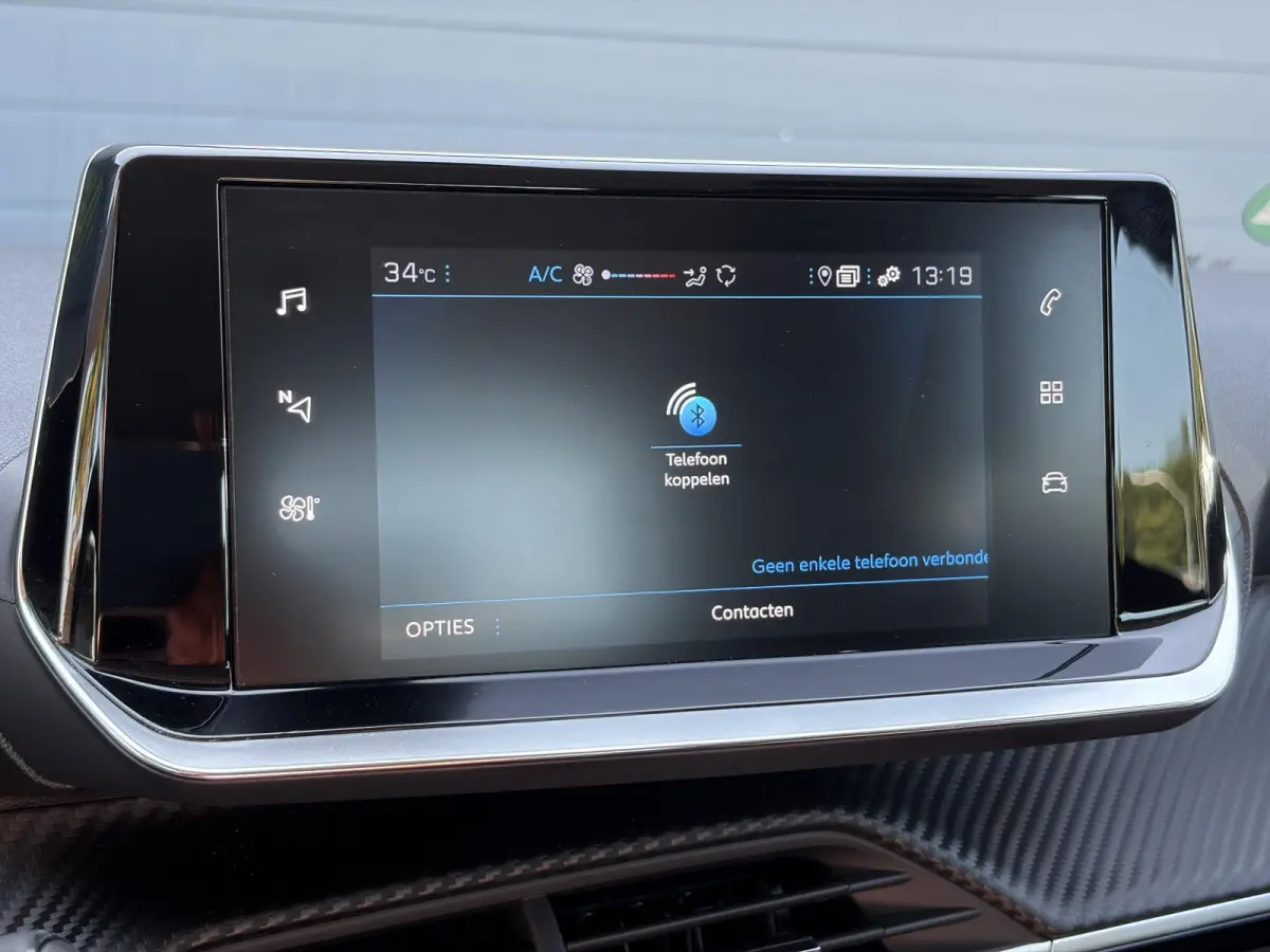 1.2 PureTech Blue Lease Active 2e Eigenaar,D-riem vv in 11-2025,Camera,Navi,Carplay,75pk,Clima,Cruise,Rijstrooksensor,Pdc,Lm velgen,N.A.P,Apk tot 11-2027