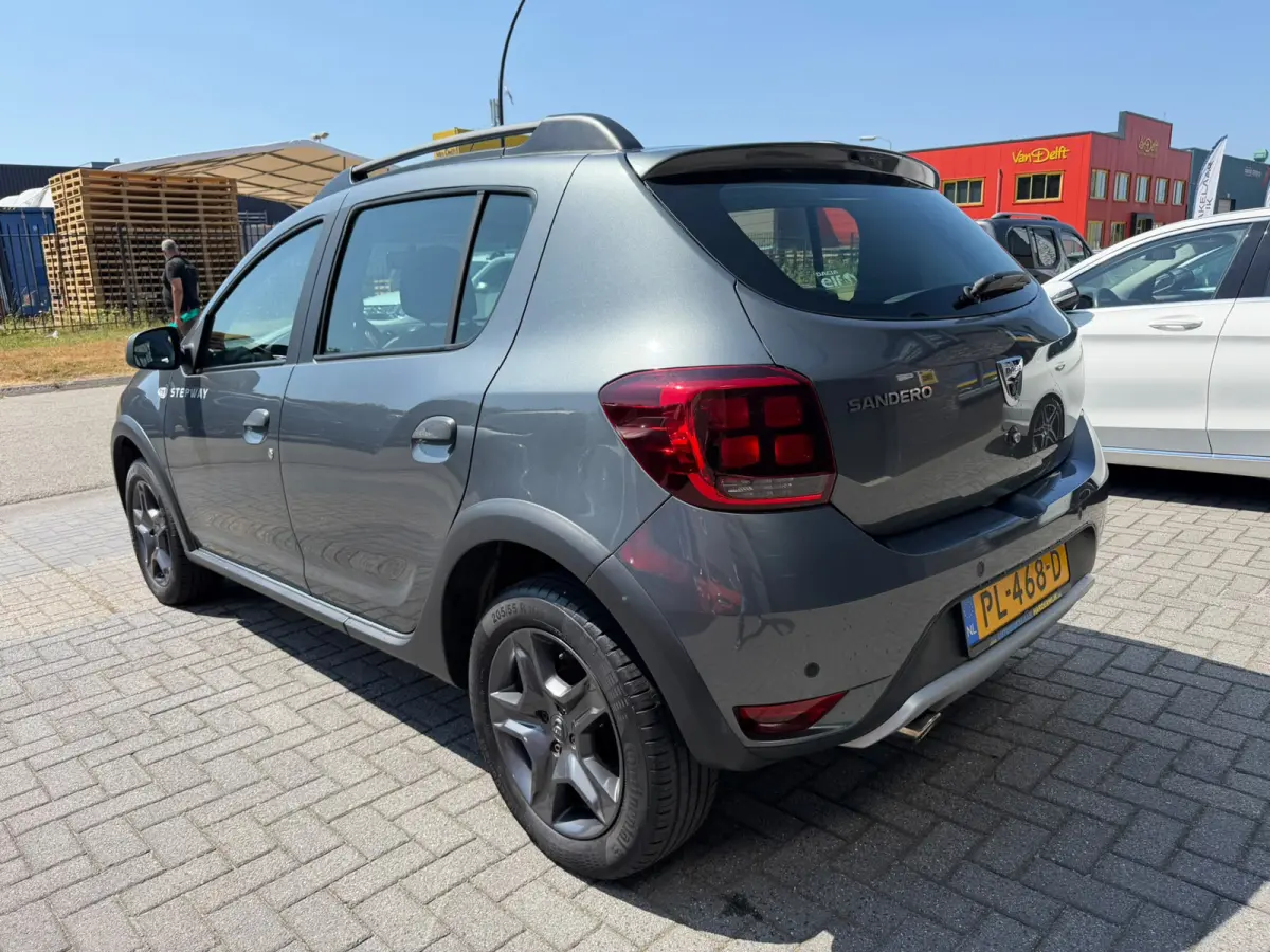 0.9 TCe SL | 1E EIGENAAR | AUTOMAAT | 3/6 OF 12 MND GARANTIE | NAVI | CAMERA |