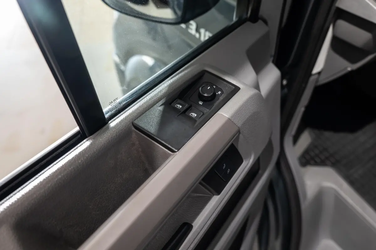 35 2.0 Standaard L3H2 4x4 | Geveerde stoelen | Apple Carplay