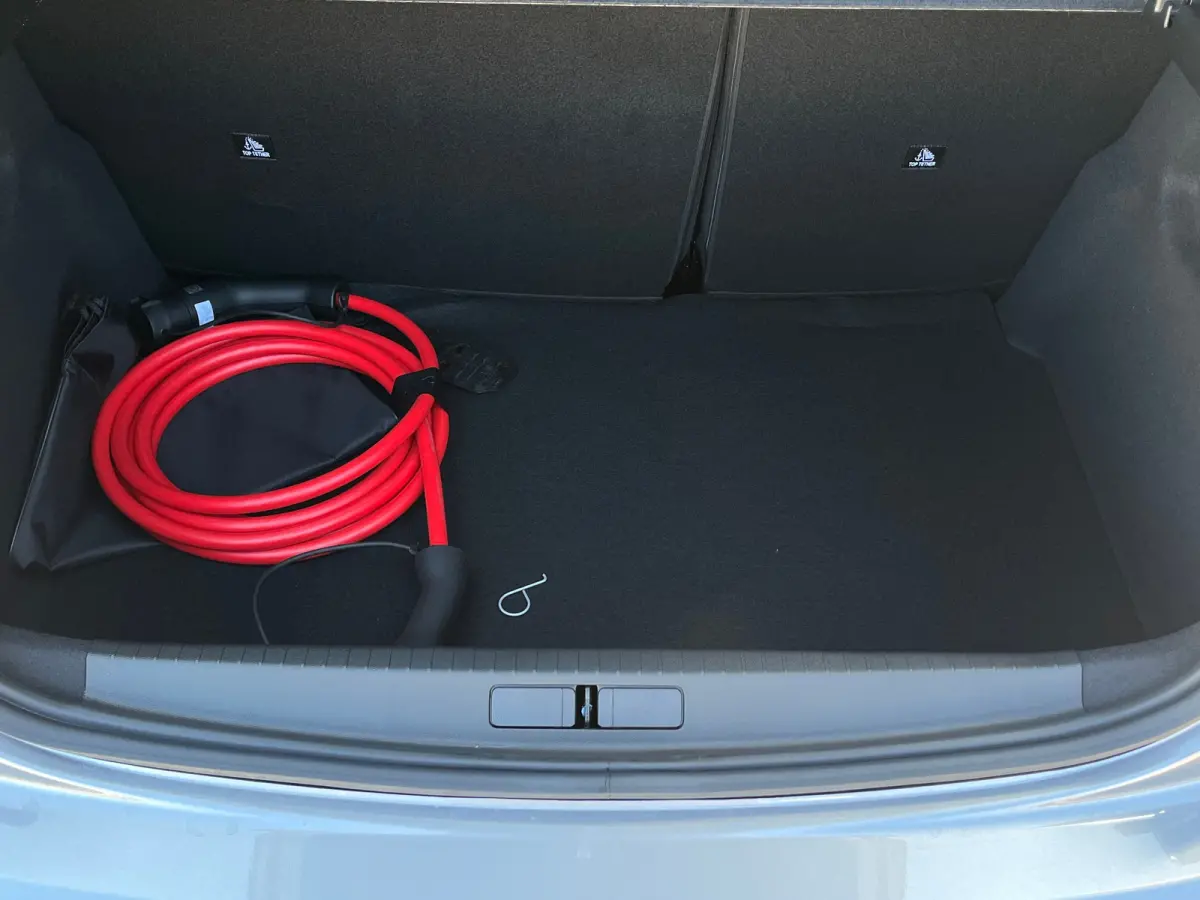 EV Business 50 kWh VOORRAAD ACTIE | 8 JAAR GARANTIE | Achteruitrijcamera | Apple Carplay/Android Auto|telefoonintegratie premium | Armsteun voor