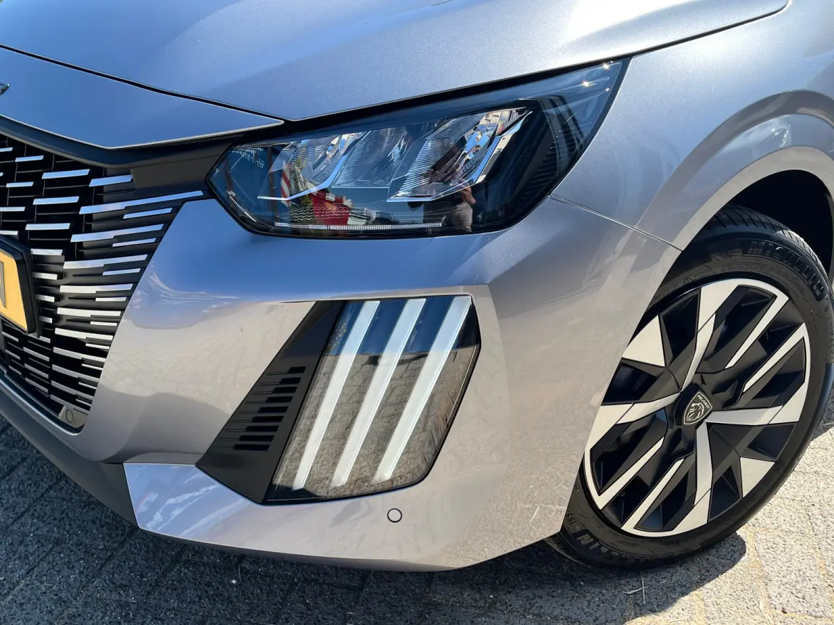 EV Business 50 kWh VOORRAAD ACTIE | 8 JAAR GARANTIE | Achteruitrijcamera | Apple Carplay/Android Auto|telefoonintegratie premium | Armsteun voor