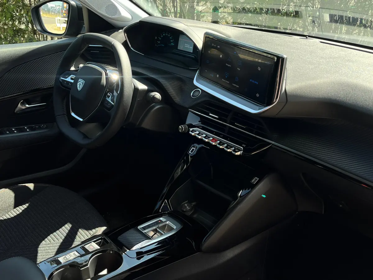 EV Business 50 kWh VOORRAAD ACTIE | 8 JAAR GARANTIE | Achteruitrijcamera | Apple Carplay/Android Auto|telefoonintegratie premium | Armsteun voor