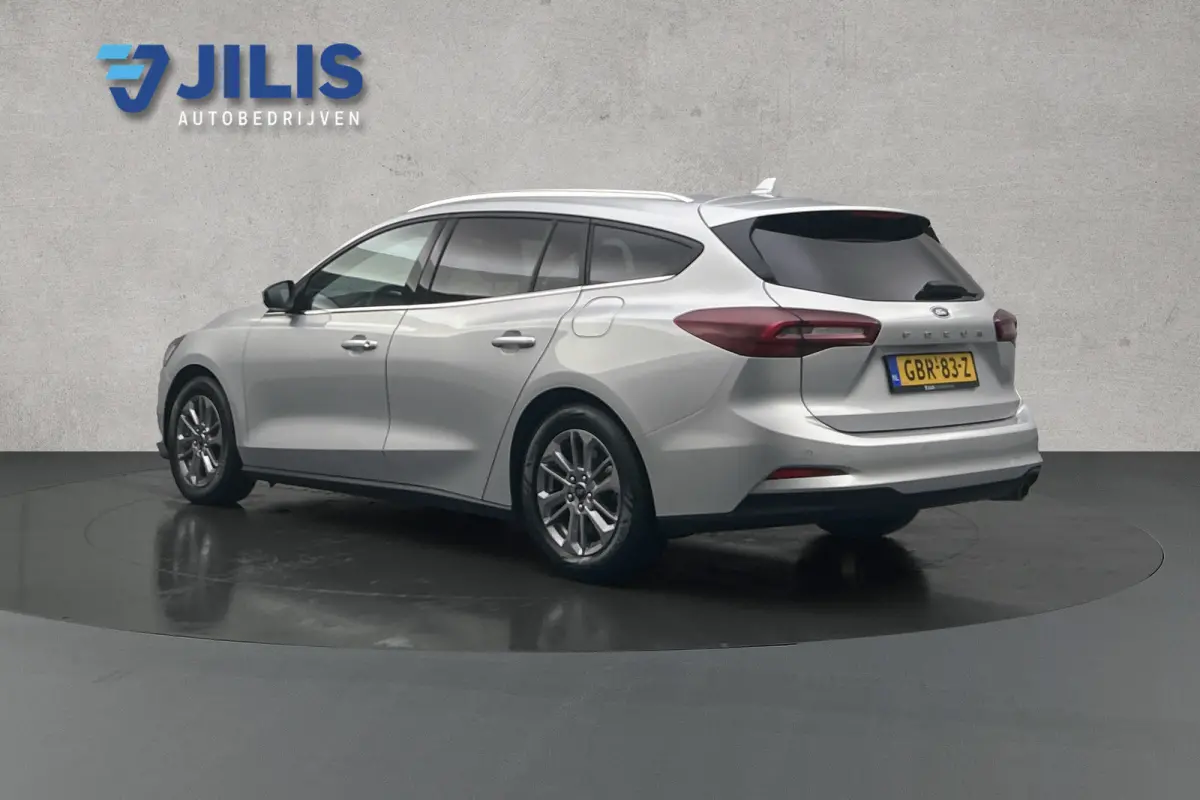 1.0 EcoBoost Hybrid Titanium | Apple Carplay | Cruise control
