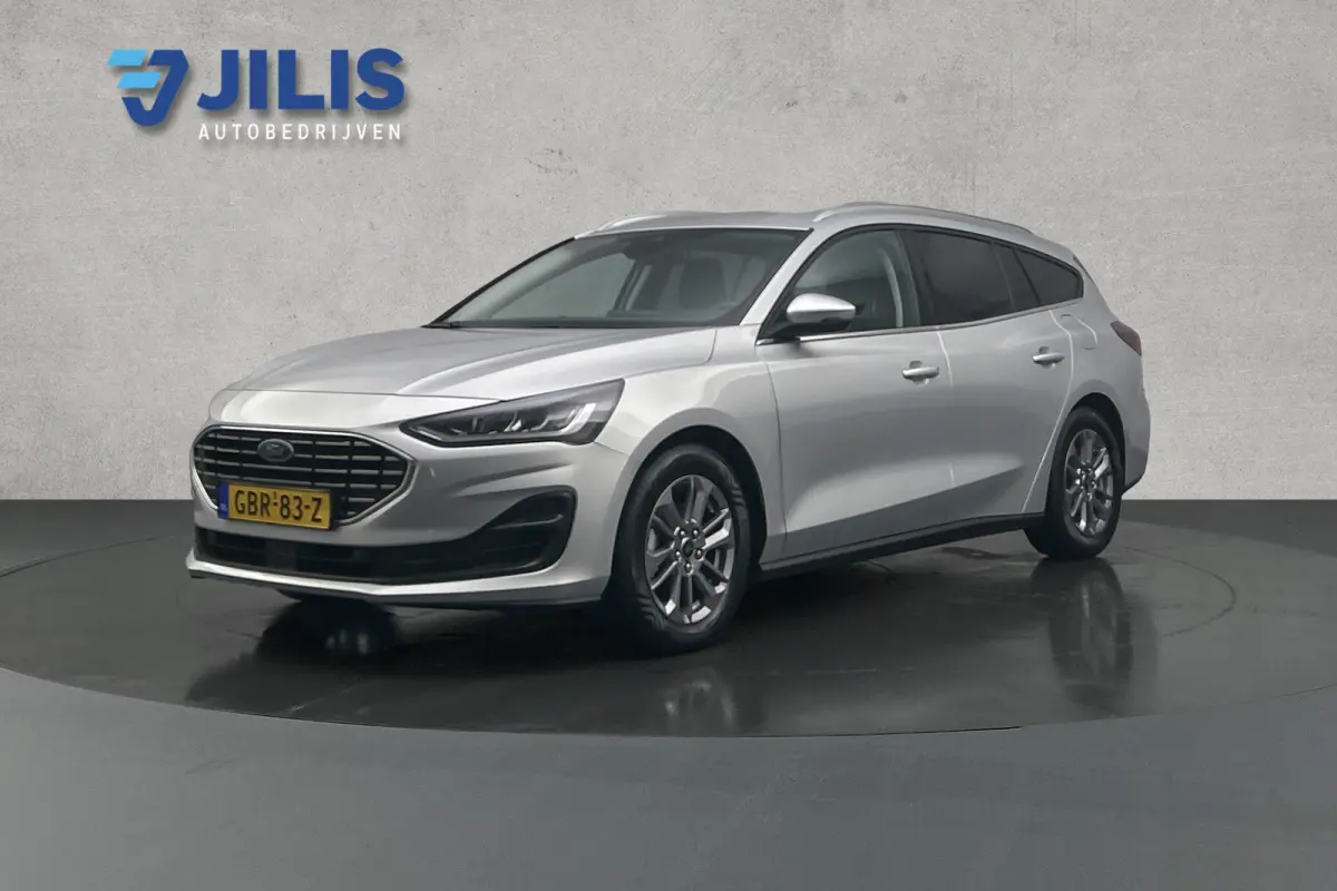 1.0 EcoBoost Hybrid Titanium | Apple Carplay | Cruise control