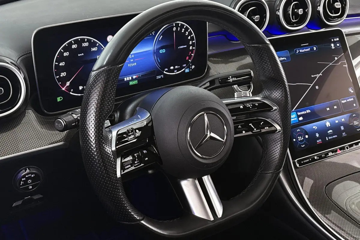 300 e AMG Line Night Pano Sfeerverlichting Stoelverwarming