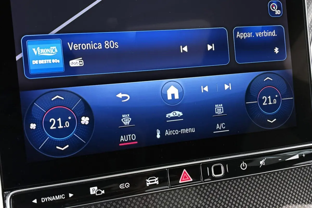 300 e AMG Line Night Pano Sfeerverlichting Stoelverwarming