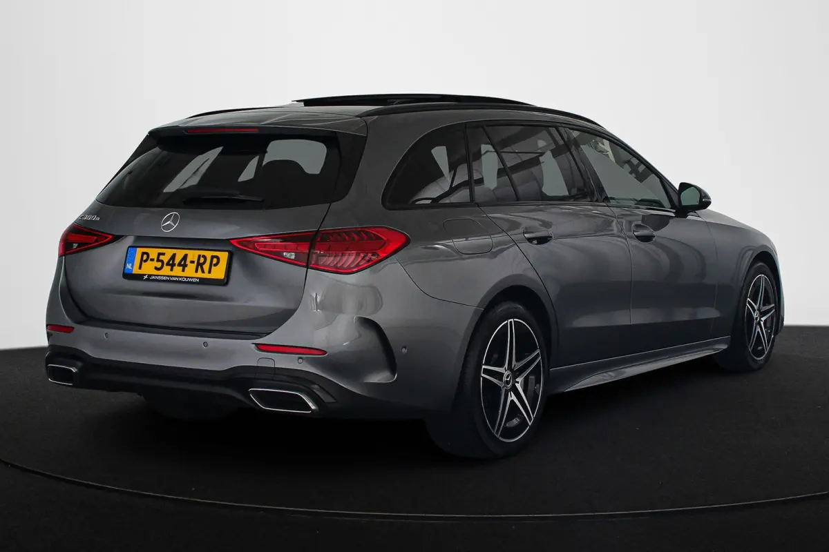 300 e AMG Line Night Pano Sfeerverlichting Stoelverwarming