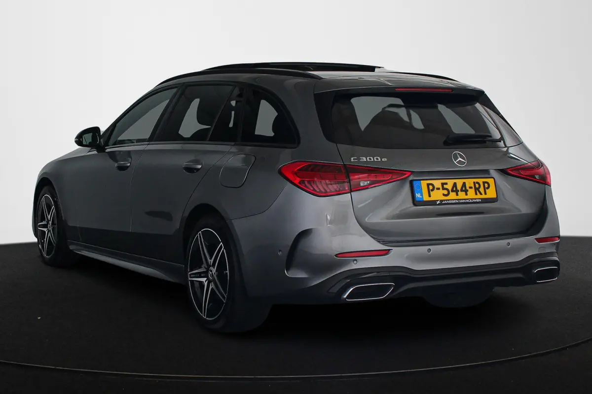 300 e AMG Line Night Pano Sfeerverlichting Stoelverwarming