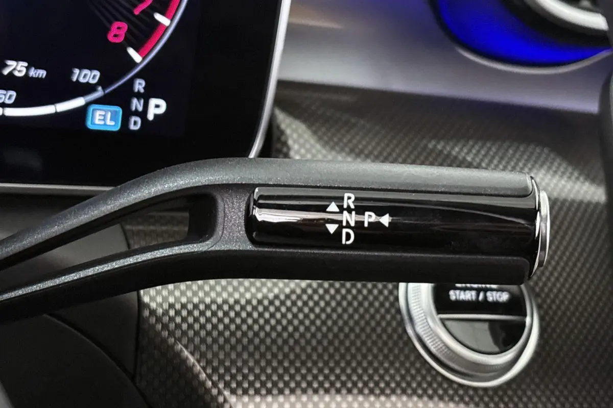 300 e AMG Line Night Pano Sfeerverlichting Stoelverwarming