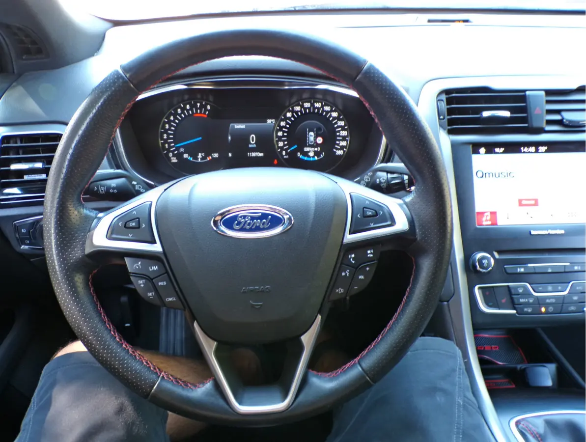 1.5 ST Line FORD DEALER ONDERHOUDEN 165 PK N.A.P AANTOONBAAR