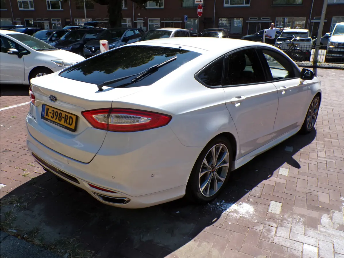 1.5 ST Line FORD DEALER ONDERHOUDEN 165 PK N.A.P AANTOONBAAR