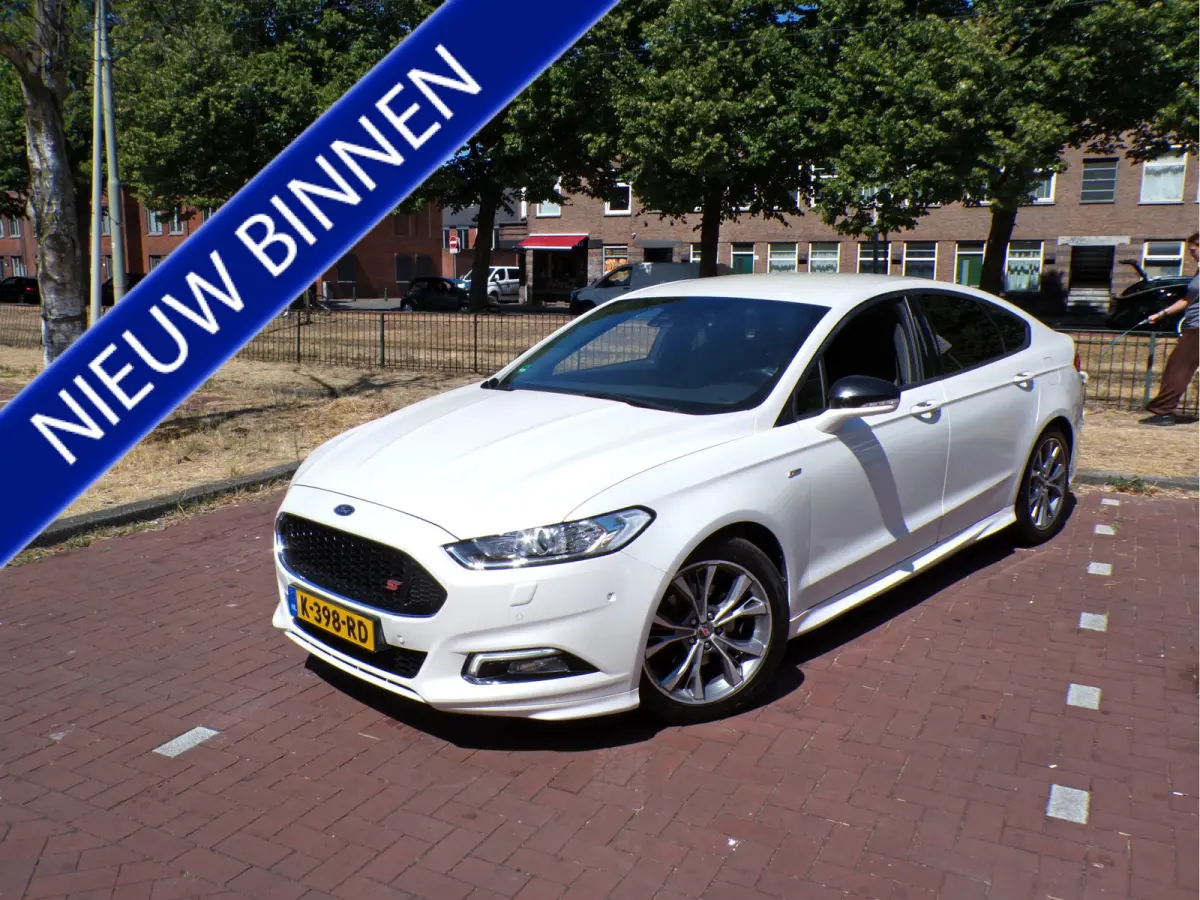 1.5 ST Line FORD DEALER ONDERHOUDEN 165 PK N.A.P AANTOONBAAR