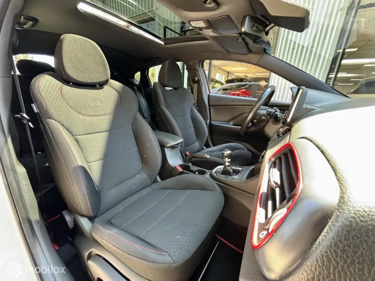 2.0 T-GDI. PANO, NAVI, CAMERA, XENON