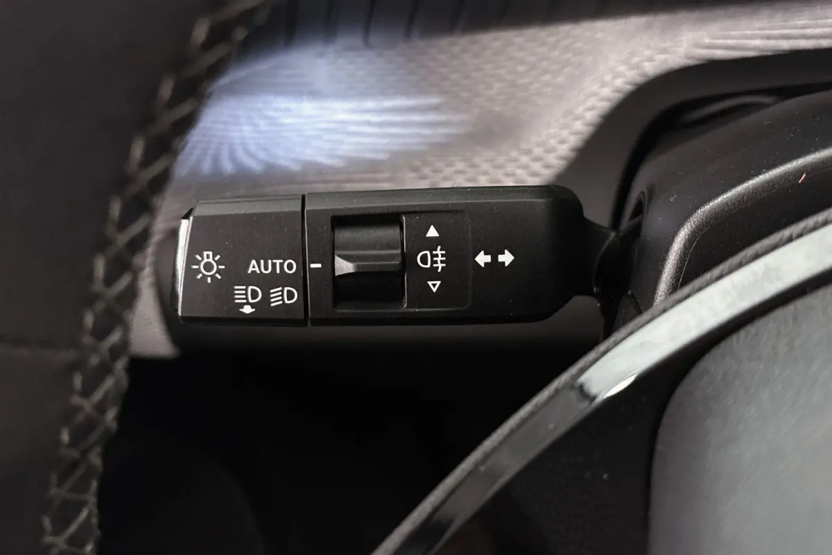 Max 113pk Comfort Range 44 kWh Camera Apple CarPlay Dodehoek