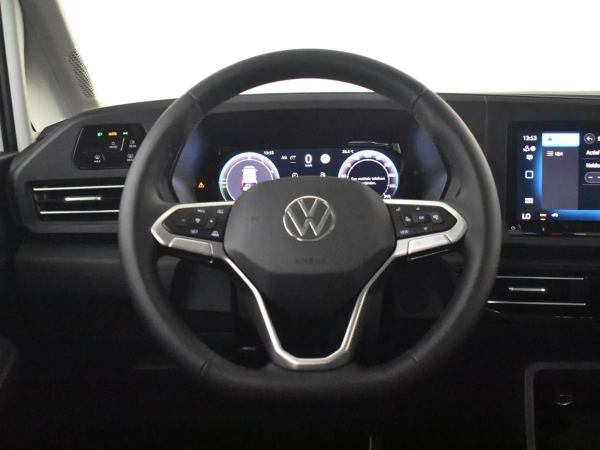 Kombi Limited Edition 1.5 e-Hybrid | 12V-aansluiting in dashboard en laadruimte | Achteruitrijcamera | Cruise control adaptief