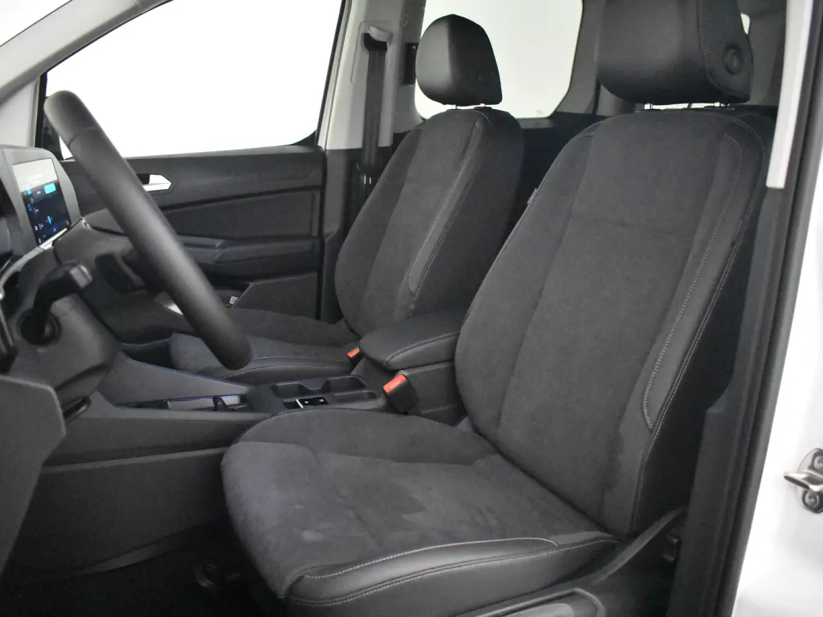 Kombi Limited Edition 1.5 e-Hybrid | 12V-aansluiting in dashboard en laadruimte | Achteruitrijcamera | Cruise control adaptief