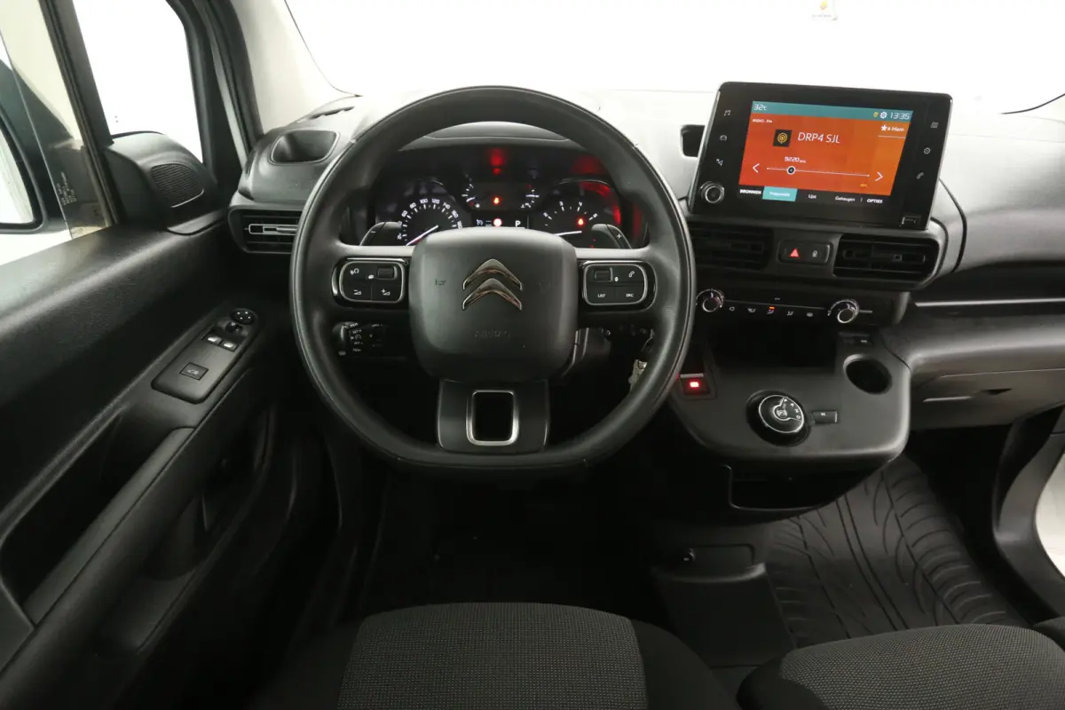 1.5 BlueHdi 130PK | Marge | 3 Zits | Automaat | Airco | Cruise | Camera | Carplay | Parkeersens.