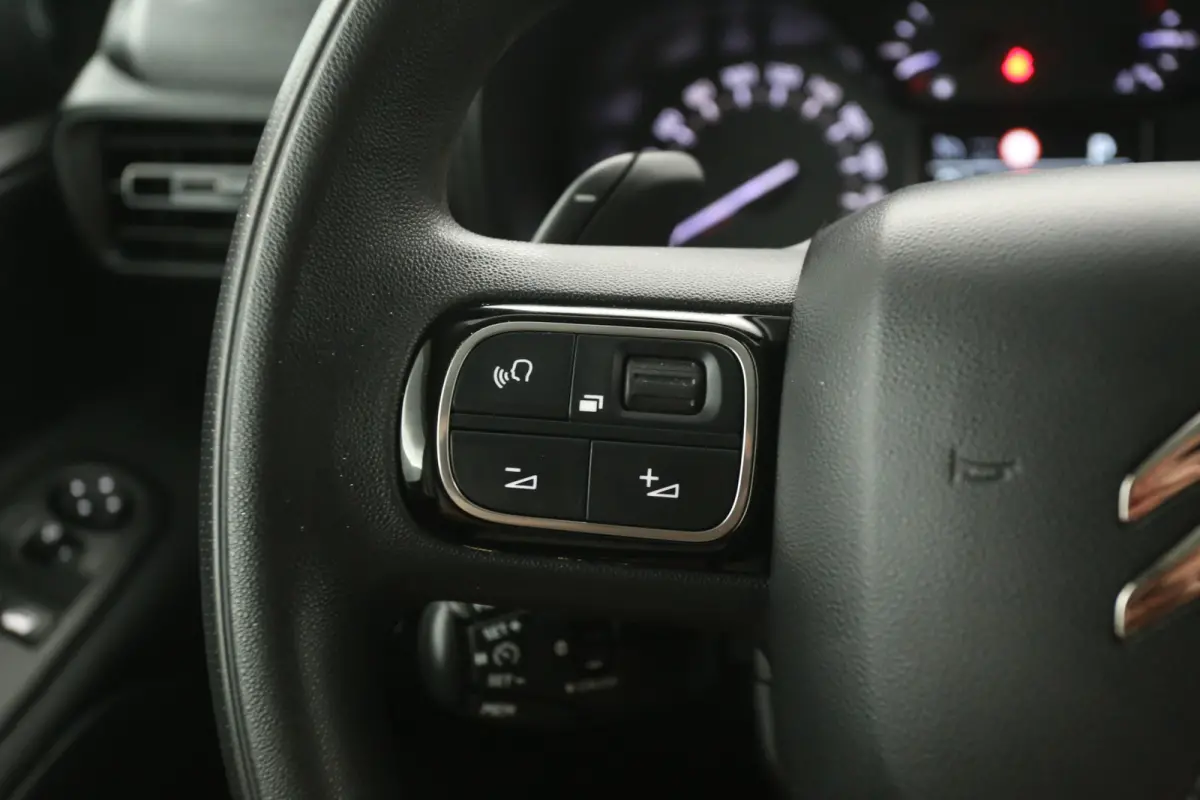 1.5 BlueHdi 130PK | Marge | 3 Zits | Automaat | Airco | Cruise | Camera | Carplay | Parkeersens.