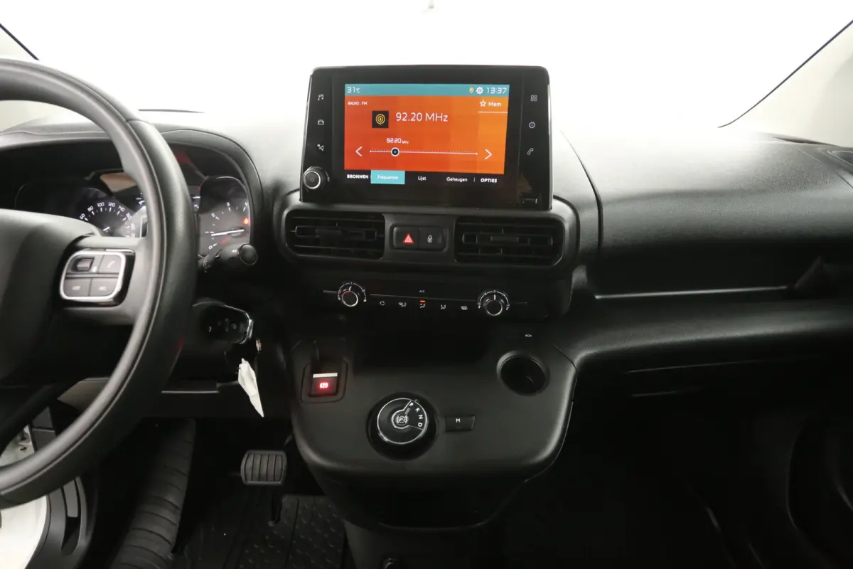 1.5 BlueHdi 130PK | Marge | 3 Zits | Automaat | Airco | Cruise | Camera | Carplay | Parkeersens.