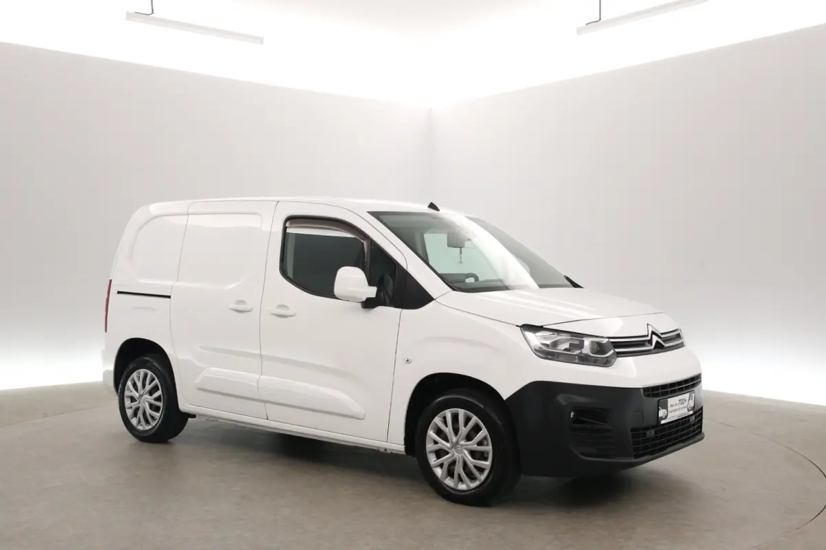 1.5 BlueHdi 130PK | Marge | 3 Zits | Automaat | Airco | Cruise | Camera | Carplay | Parkeersens.
