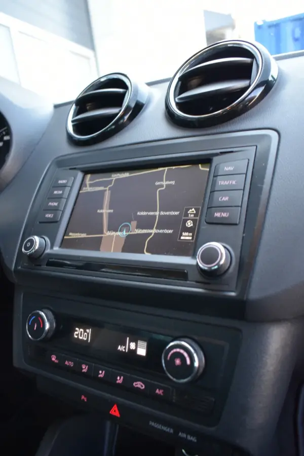 1.0 EcoTSI Style Connect automaat.