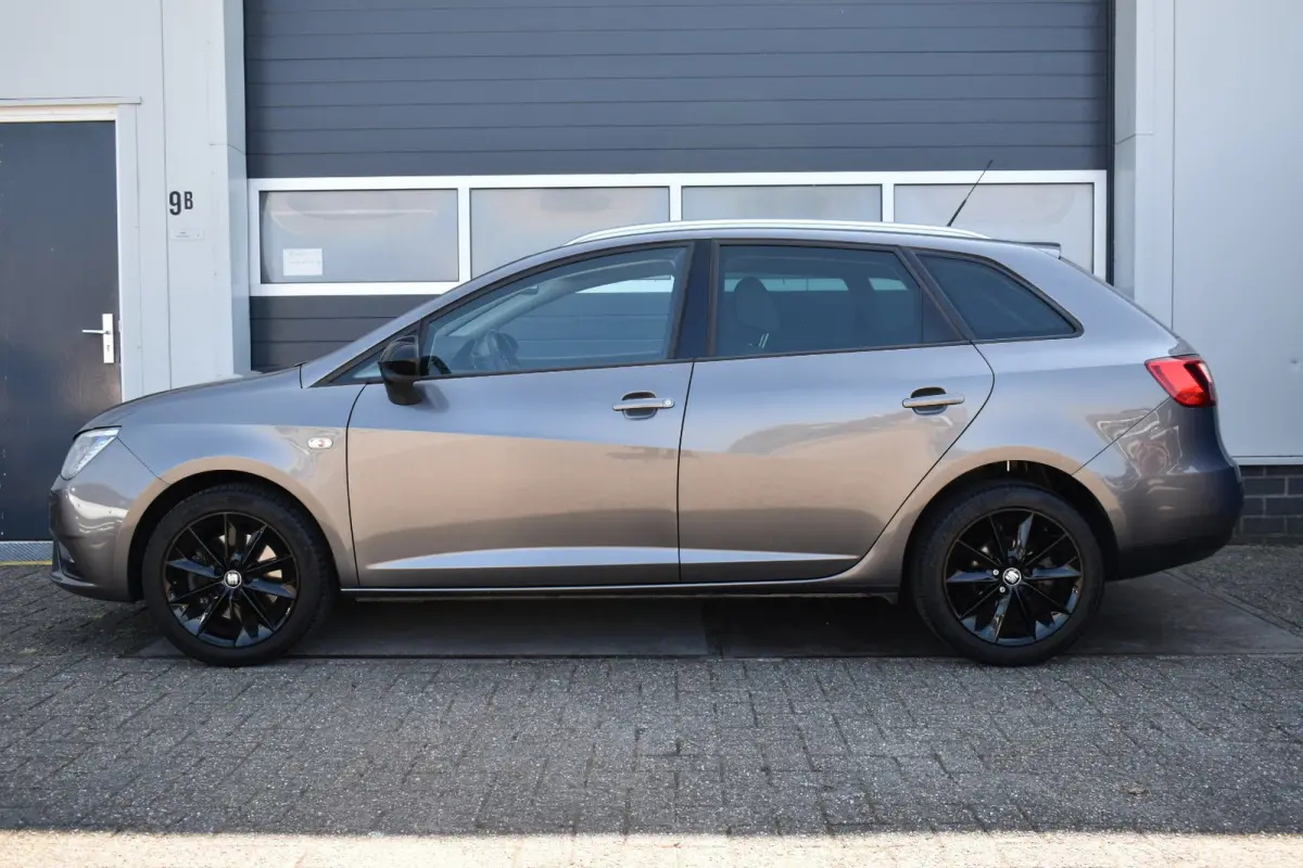1.0 EcoTSI Style Connect automaat.