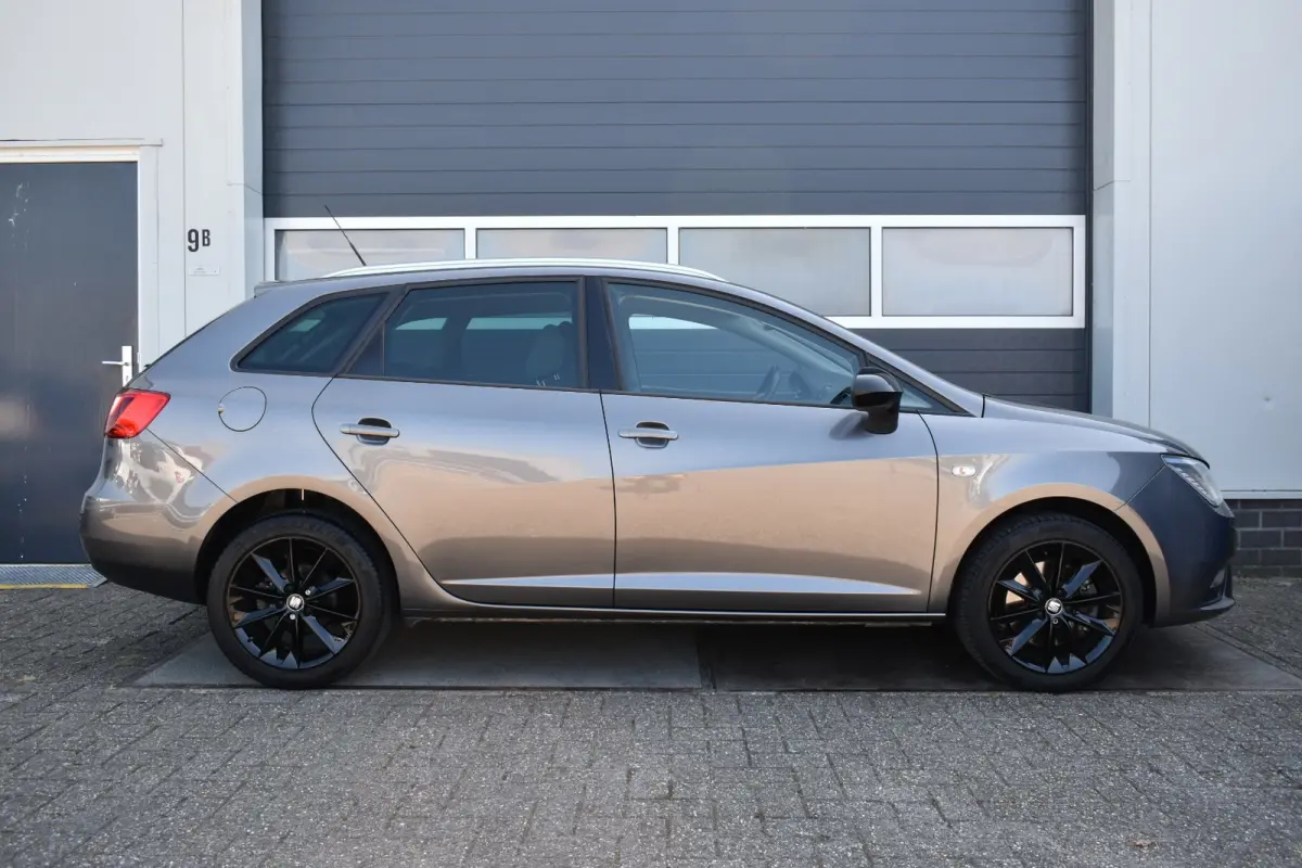 1.0 EcoTSI Style Connect automaat.