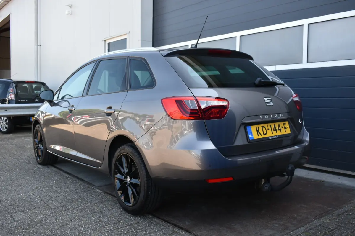 1.0 EcoTSI Style Connect automaat.