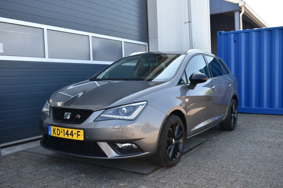 SEAT Ibiza ST 2016 Benzine Automatisch leasen