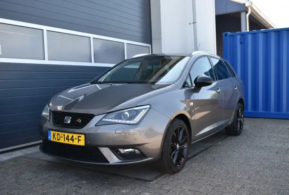 1.0 EcoTSI Style Connect automaat.