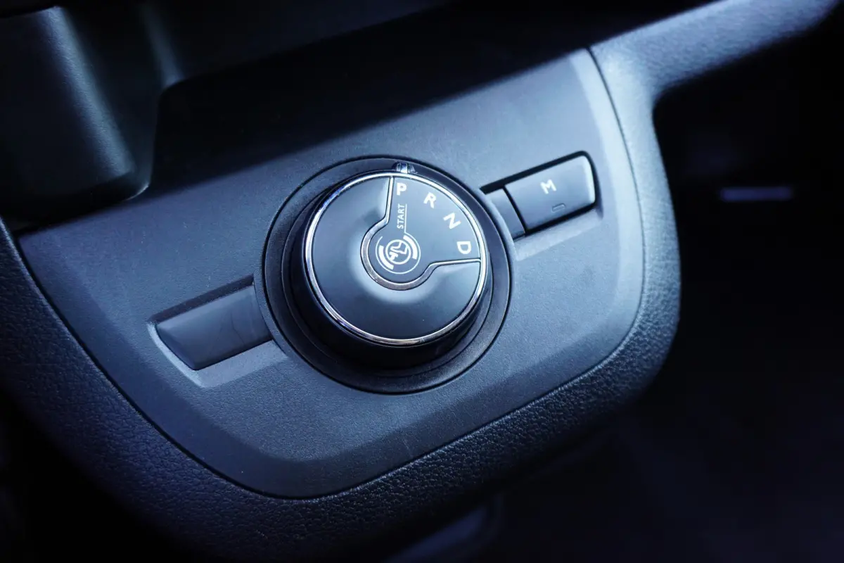 145pk Automaat L3H1 2500kg Trekhaak Apple craplay Navigatie 3-Zits Cruise control Parkeersensoren Camera