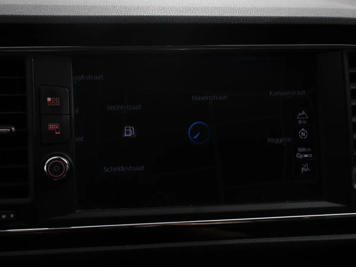 1.8 TSI FR 160pk FR Business Intense Navigatie Apple Carplay/Android Auto Camera Seat Sound system Adaptive Cruise Control Climate Control Lichtmetalen velgen