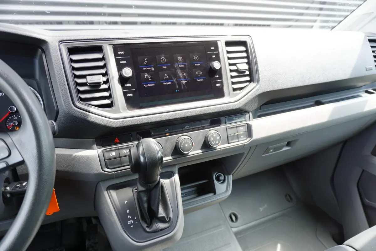 140pk Automaat L3H3/L2H2 Apple carplay Camera Trekhaak Parkeersensoren Airco Cruise control