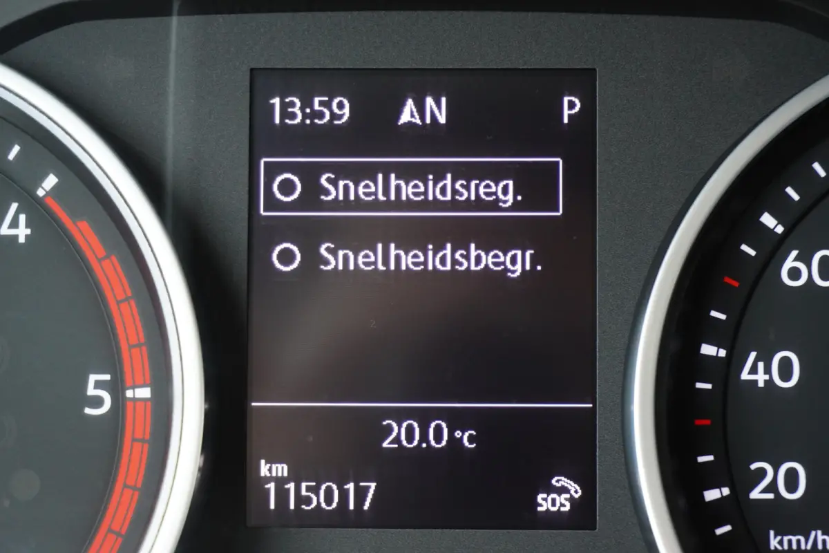 140pk Automaat L3H3/L2H2 Apple carplay Camera Trekhaak Parkeersensoren Airco Cruise control