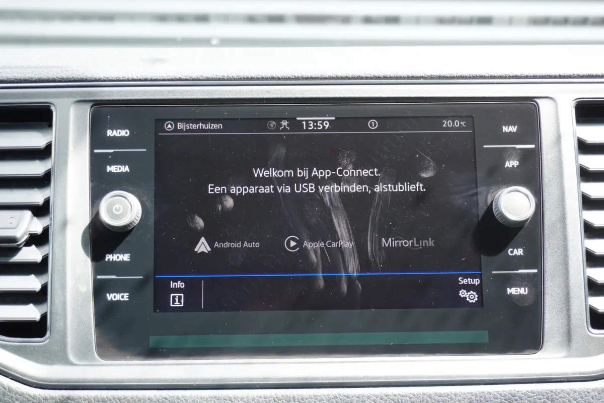 140pk Automaat L3H3/L2H2 Apple carplay Camera Trekhaak Parkeersensoren Airco Cruise control