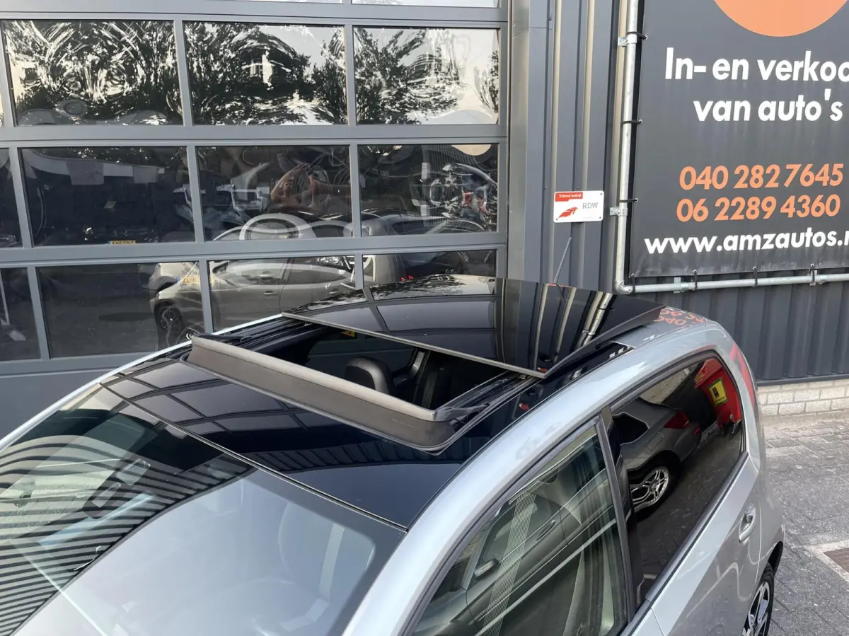 Up! 1.0 TSI 90PK Beats PANORAMADAK|STOELVERWARMING|CRUISE CONTROL|PARKEERSENSOREN|5 DEURS