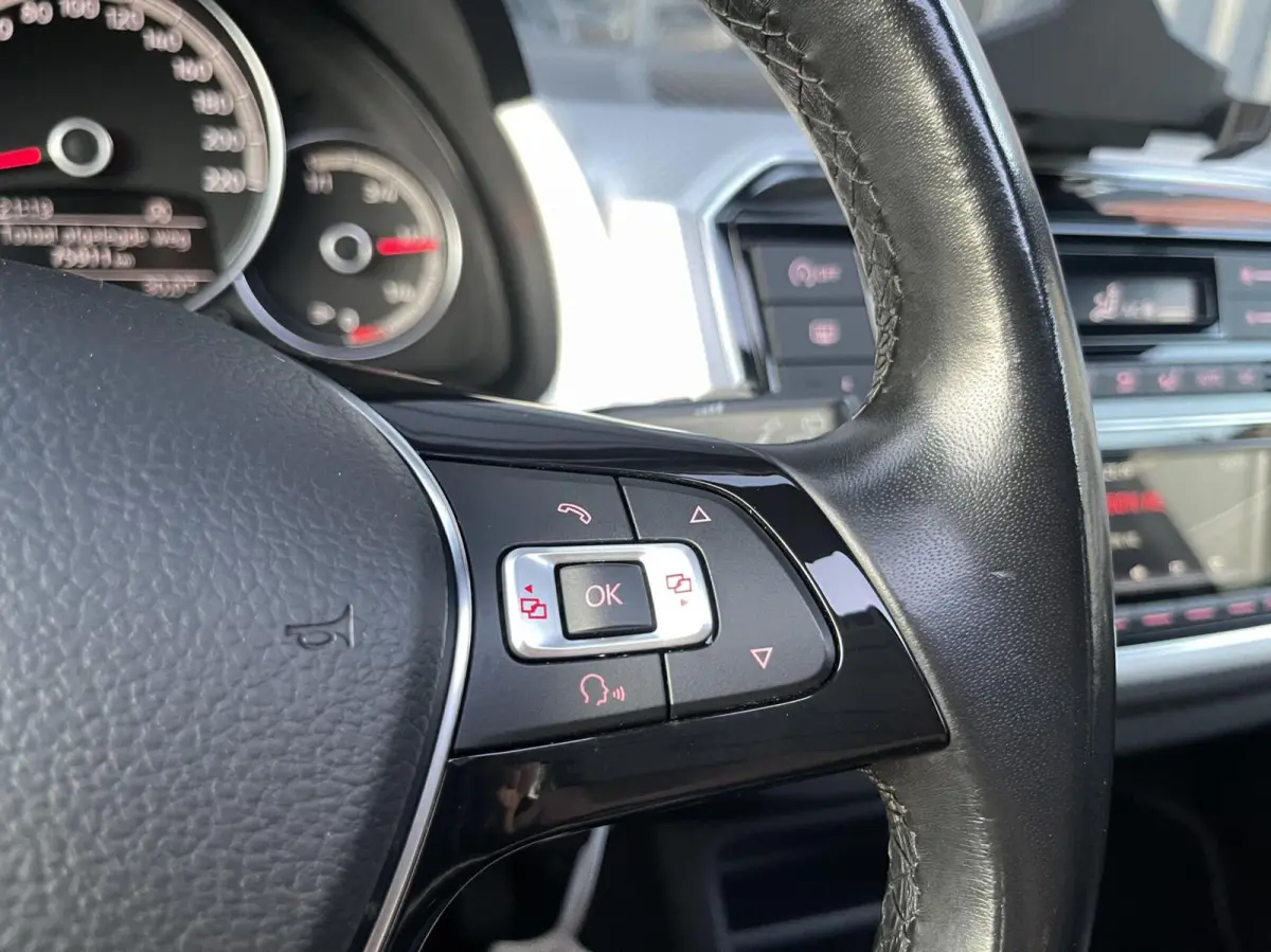 Up! 1.0 TSI 90PK Beats PANORAMADAK|STOELVERWARMING|CRUISE CONTROL|PARKEERSENSOREN|5 DEURS