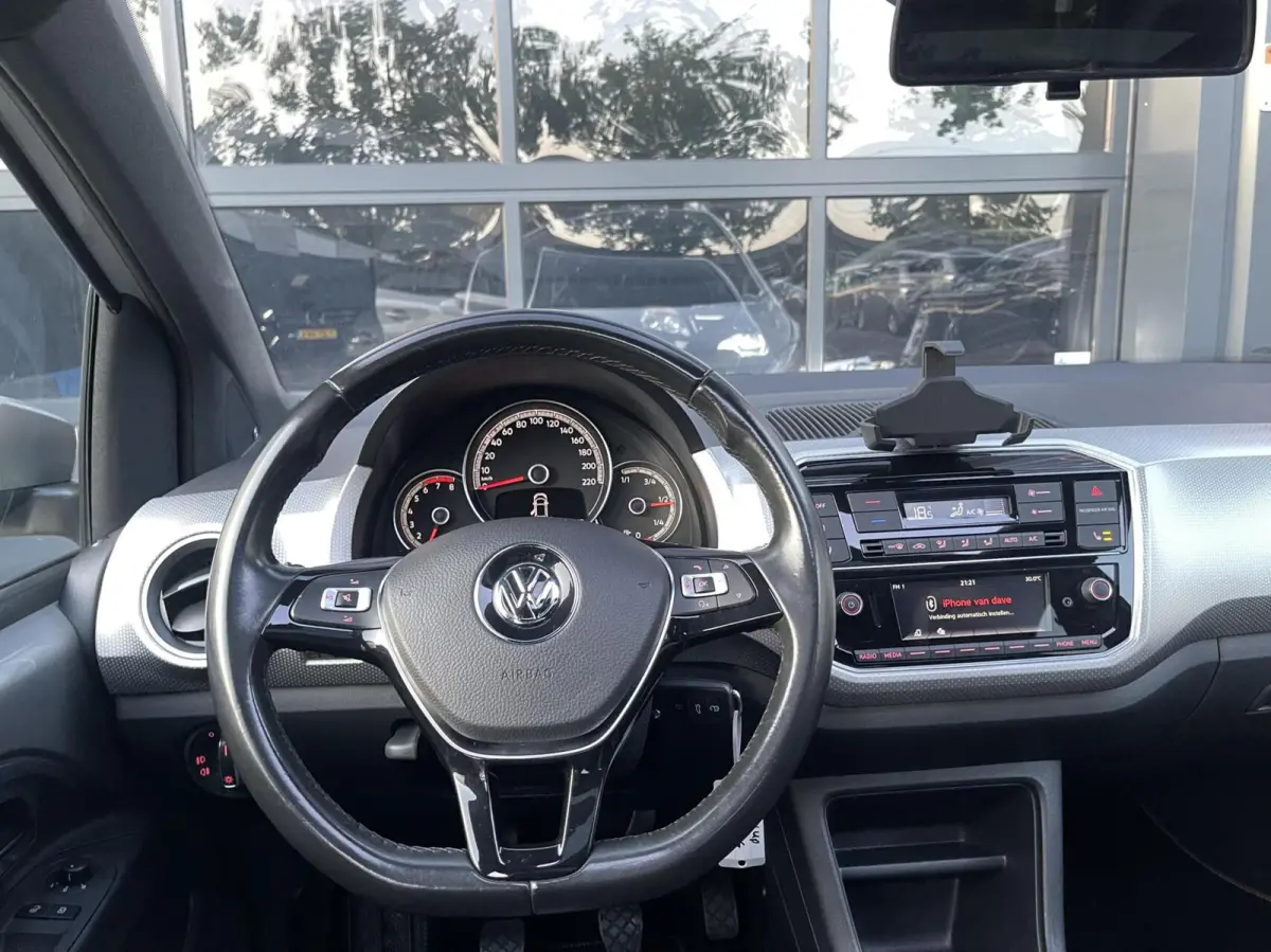 Up! 1.0 TSI 90PK Beats PANORAMADAK|STOELVERWARMING|CRUISE CONTROL|PARKEERSENSOREN|5 DEURS