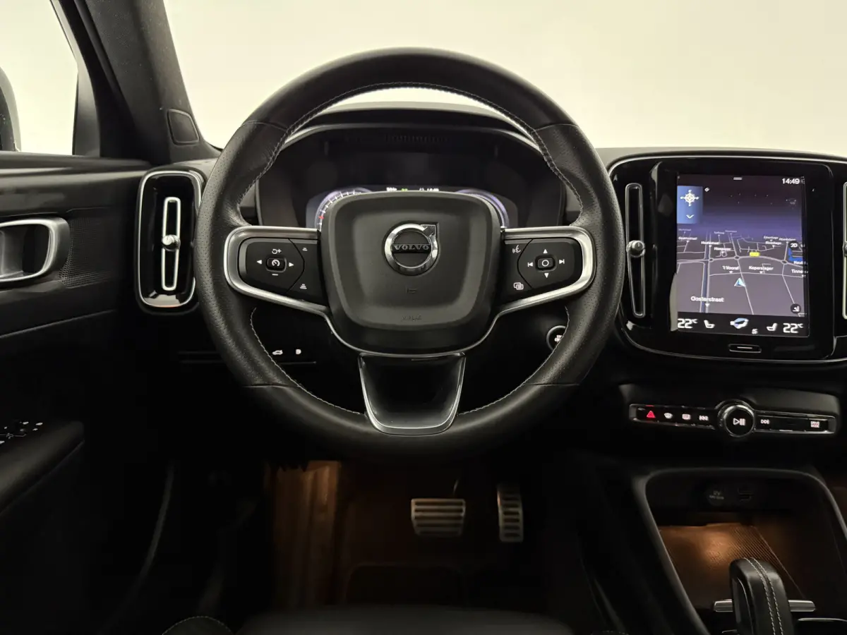 1.5 T5 R-Design | 360° | Virtual | Carplay | Cruise | Navi | Clima | Leder | Keyless