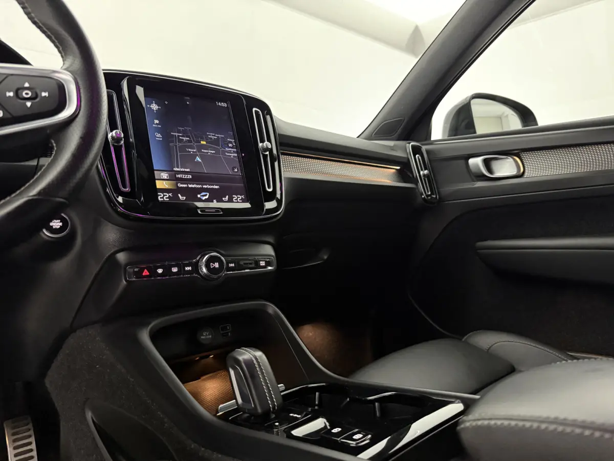 1.5 T5 R-Design | 360° | Virtual | Carplay | Cruise | Navi | Clima | Leder | Keyless