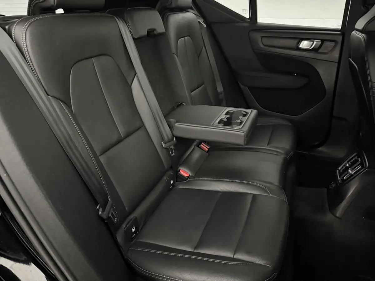 1.5 T5 R-Design | 360° | Virtual | Carplay | Cruise | Navi | Clima | Leder | Keyless