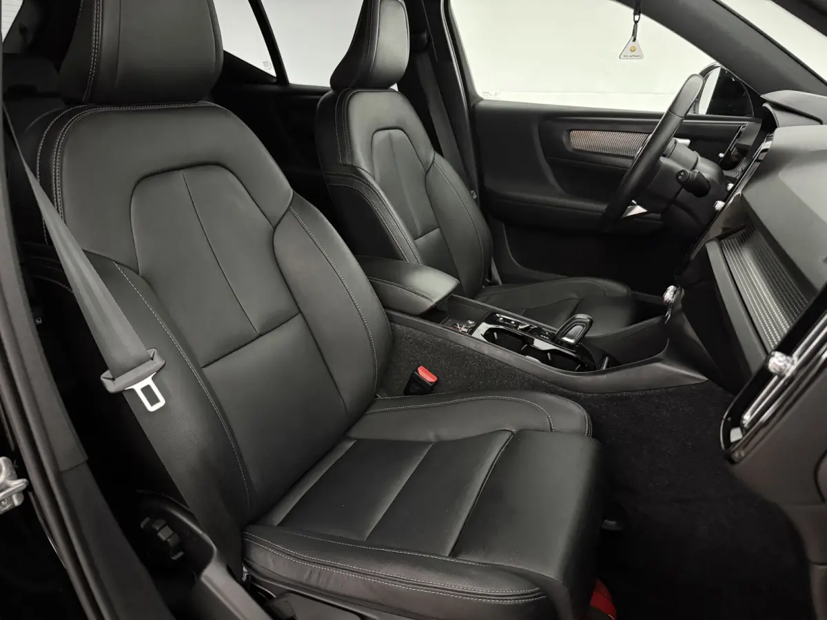 1.5 T5 R-Design | 360° | Virtual | Carplay | Cruise | Navi | Clima | Leder | Keyless