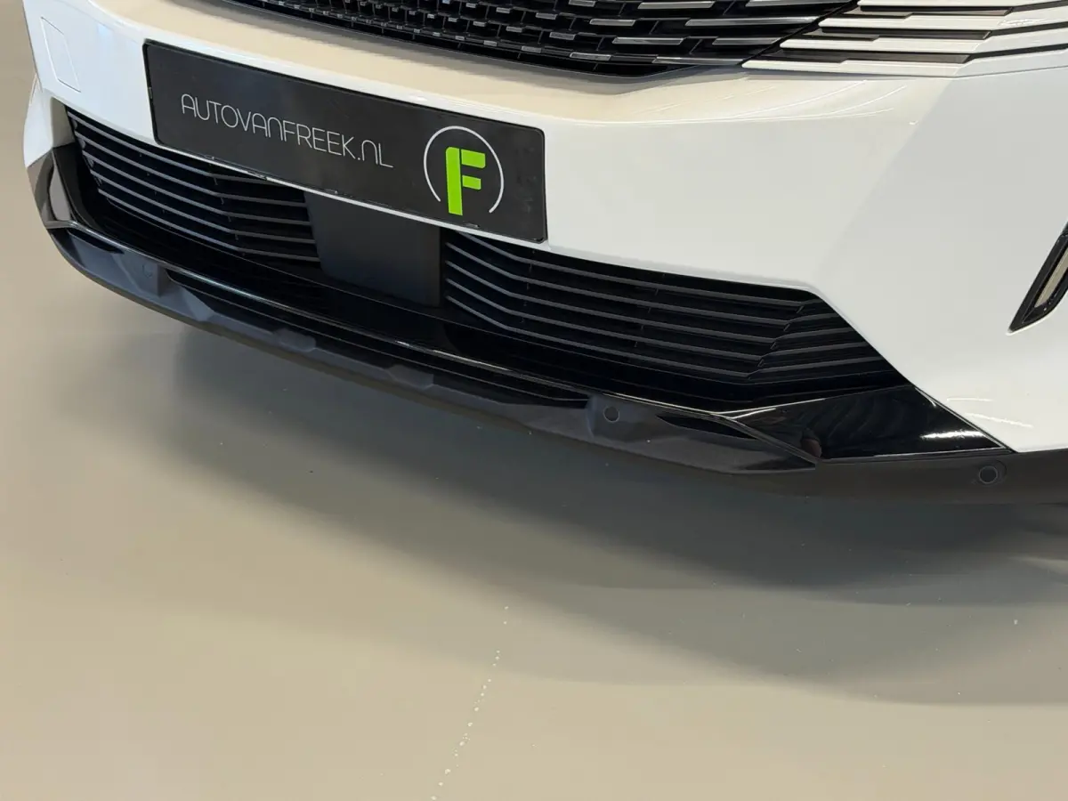 1.2 PureTech GT Black Pack | PANO | TREKHAAK | FOCAL | SFEER | VIRTUAL | ACC | MASSAGE | 19 INCH