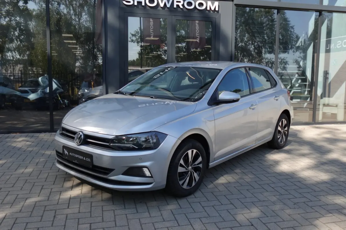 1.0 TSI Highline PDC NAVI CRUISE